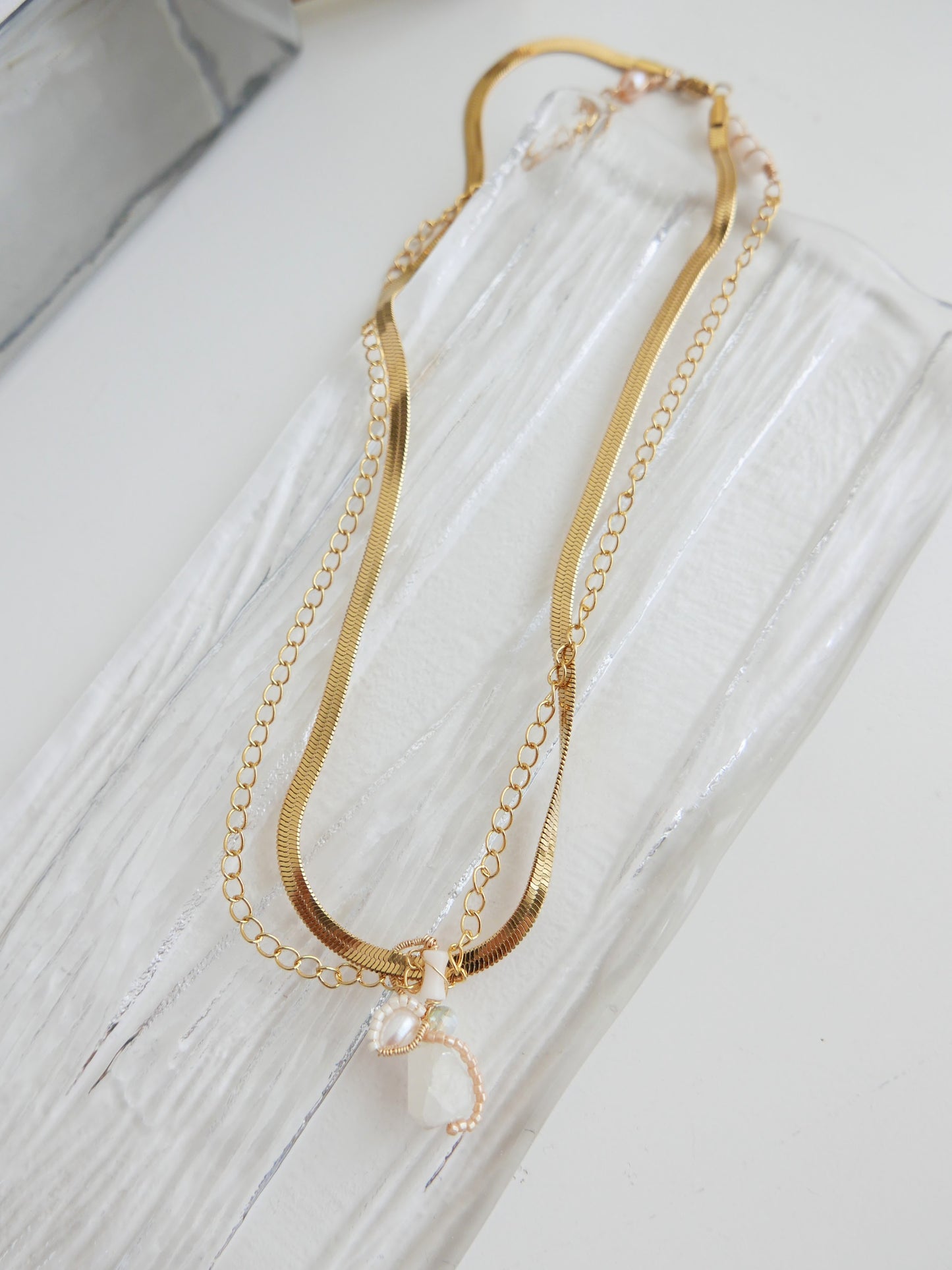 Out of the Ground Necklace - White