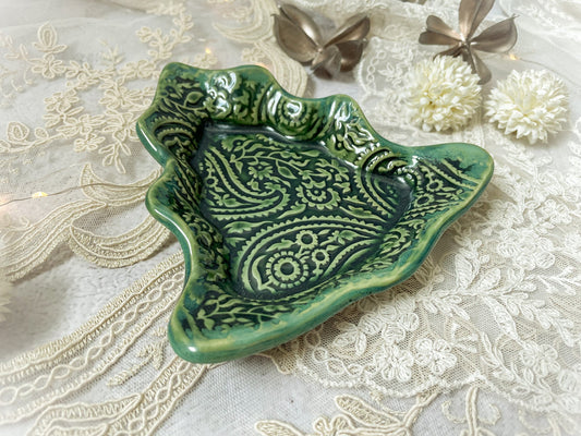 Ceramics By Jas | Christmas Tree Dish- Green - S