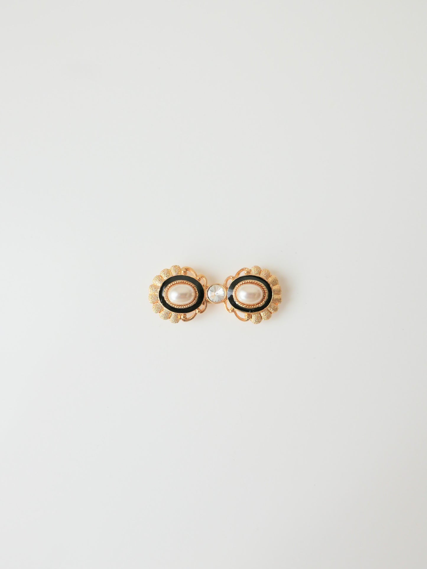 Vintage Black & Gold Motif Brooch