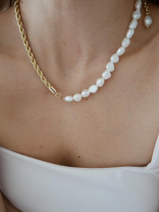 The Strand of Pearls