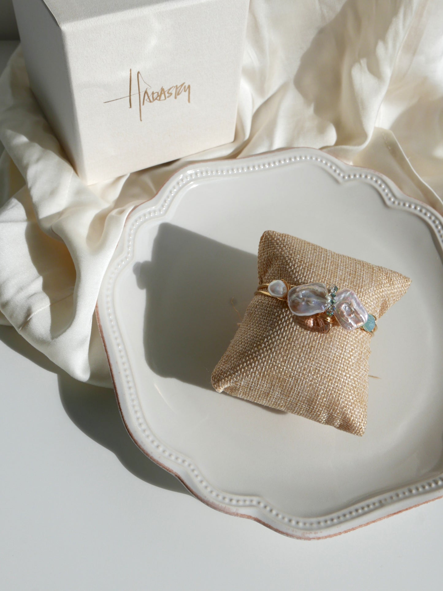 Streams of Beams - Baroque Pearls Swarovski Cuff